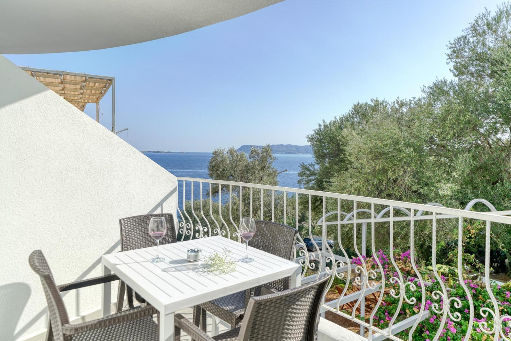 Bluenook Suites Kaş Eksteriør billede